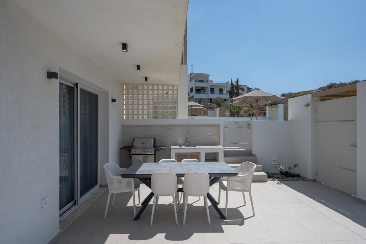 Corallia Villas Near The Beach Плакиас Экстерьер фото
