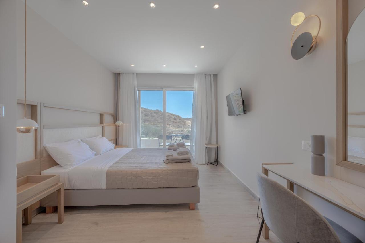 Corallia Villas Near The Beach Плакиас Экстерьер фото