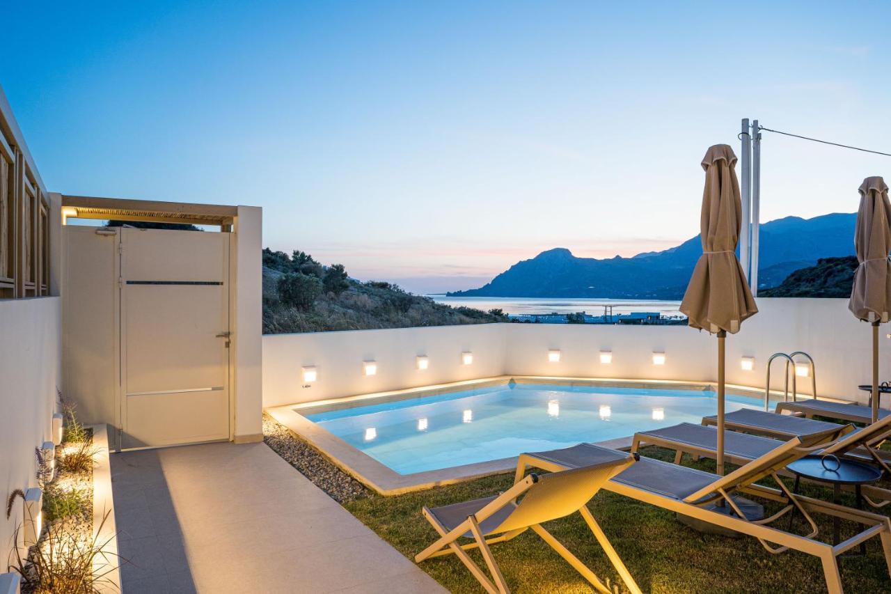 Corallia Villas Near The Beach Плакиас Экстерьер фото