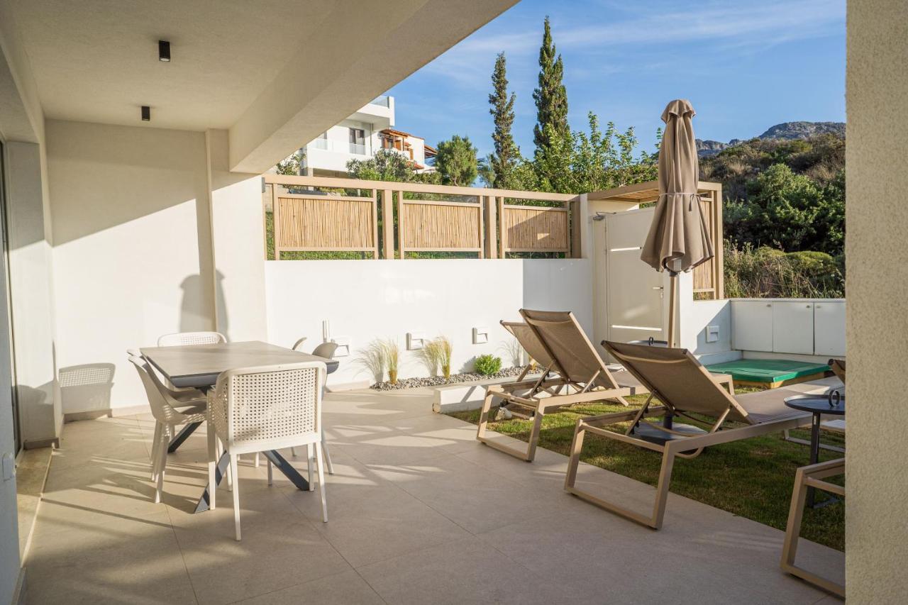 Corallia Villas Near The Beach Плакиас Экстерьер фото